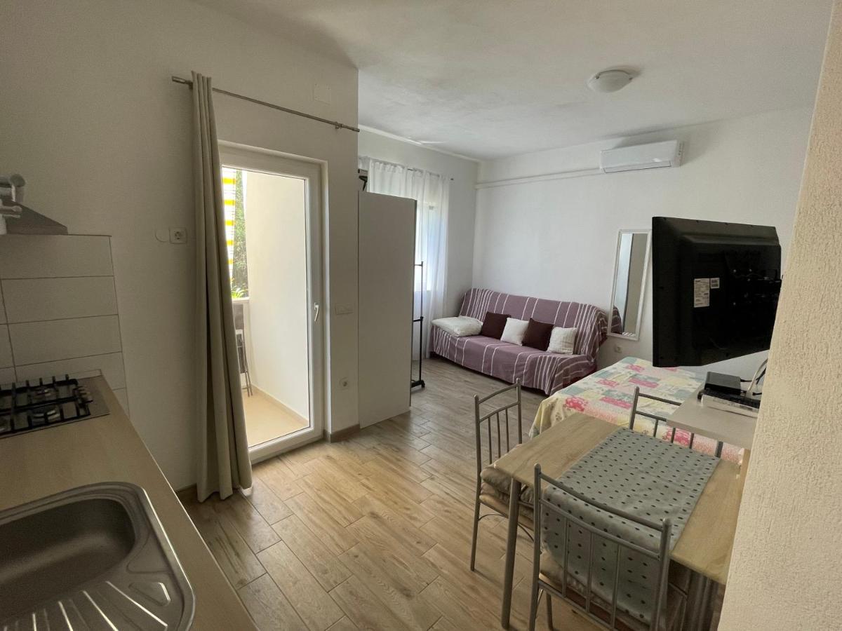 Apartmani Jasminka Βόντιτσε Εξωτερικό φωτογραφία